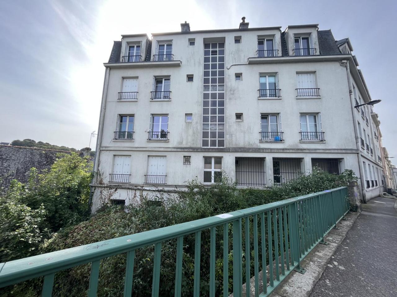 Off Quimper Exterior photo
